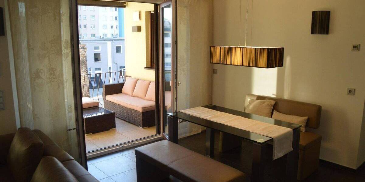 Etagenwohnung Offenbach am Main Hafen - 2 Zimmer, 86 m&sup2;, 1.650&euro; | Angebot:26886513
