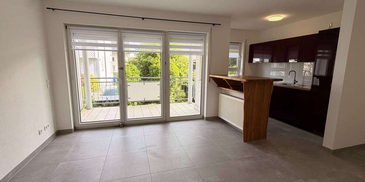 Etagenwohnung Hanau Kesselstadt - 3 Zimmer, 76 m&sup2;, 850&euro; | Angebot:26264542