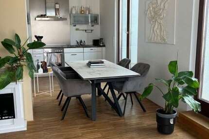 Wohnung Frankfurt a. M. Preungesheim - 3 Zimmer, 99 m&sup2;, 1.475&euro; | Angebot:24507135