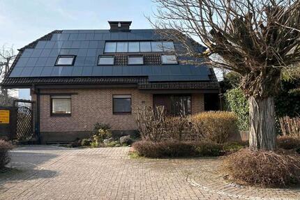 Haus Oberursel (Taunus) - 7 Zimmer, 200 m&sup2;, 2.650&euro; | Angebot:27533254