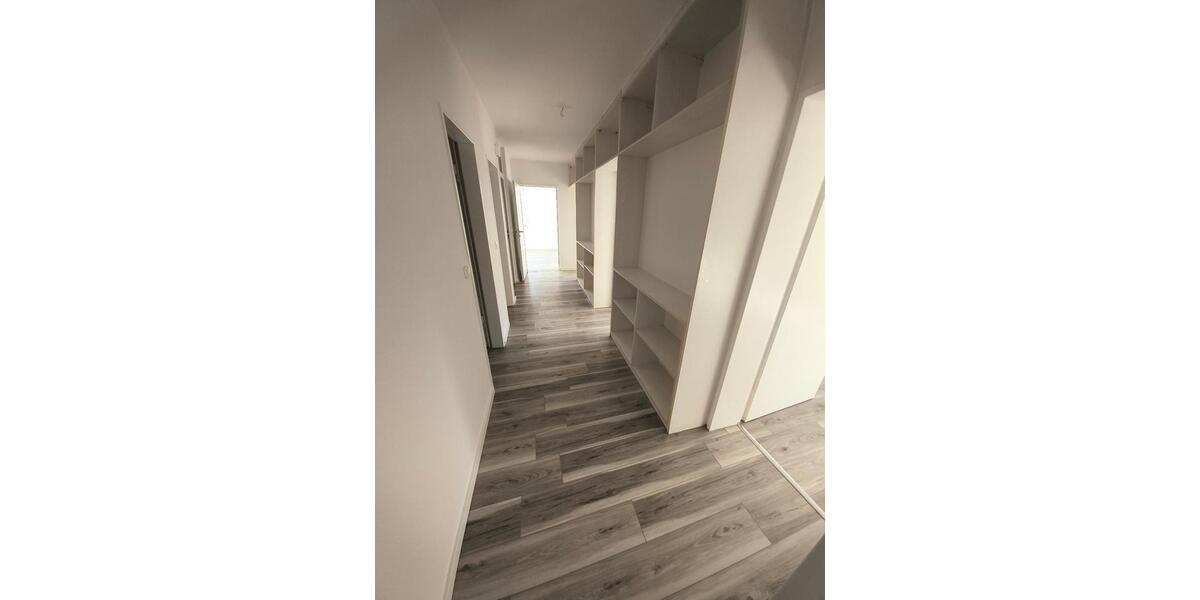 Etagenwohnung Langenselbold - 4 Zimmer, 108 m&sup2;, 970&euro; | Angebot:25431406