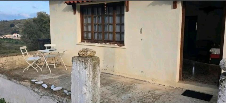 Einfamilienhaus Kronberg im Taunus - 2 Zimmer, 90 m&sup2;, 100.000&euro; | Angebot:27613148