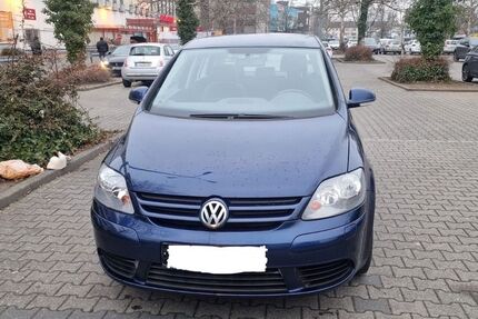 VW Golf Plus 192.000 km 2.490 &euro; Frankfurt am Main 65933