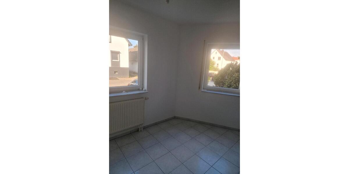 Erdgeschoßwohnung Limeshain - 2 Zimmer, 62 m&sup2;, 800&euro; | Angebot:25987624