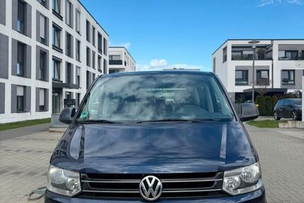 VW T5 Multivan 256.000 km 10.499 &euro; Frankfurt am Main 60386