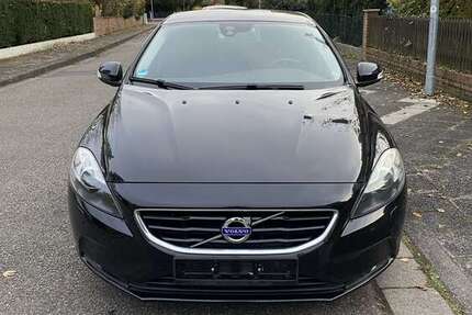 Volvo V40 120.000 km 6.500 &euro; Hanau 63454
