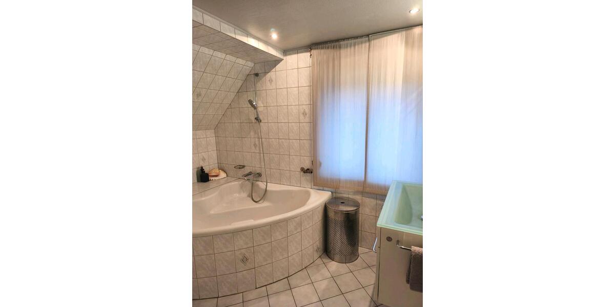 Einfamilienhaus Neu-Isenburg Isenburg - 10.5 Zimmer, 322 m&sup2;, 1.190.000&euro; | Angebot:26581791
