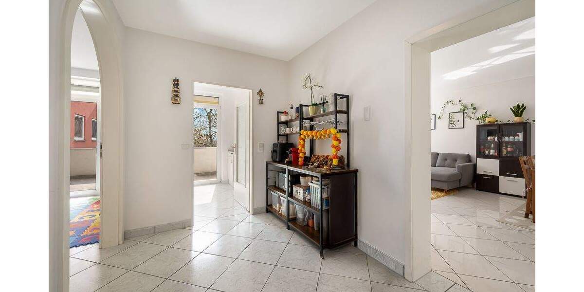 Etagenwohnung Frankfurt am Main Seckbach - 2 Zimmer, 73 m&sup2;, 289.000&euro; | Angebot:25738390