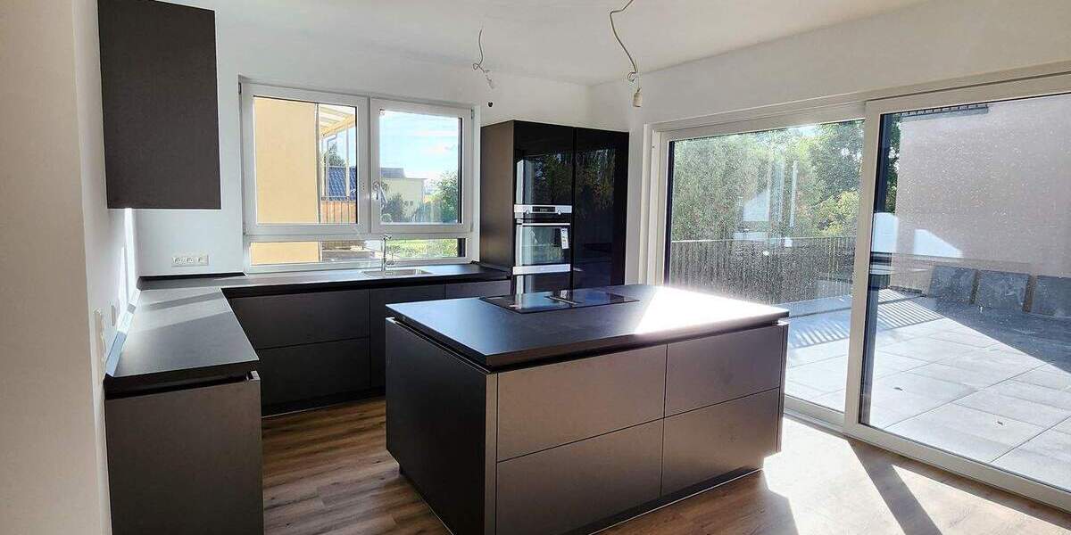 Etagenwohnung Rodgau Jügesheim - 4 Zimmer, 128 m&sup2;, 2.070&euro; | Angebot:25801686