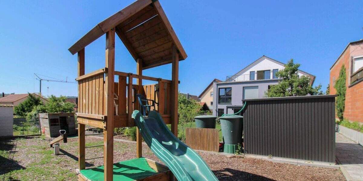 Etagenwohnung Goldbach - 4 Zimmer, 112 m&sup2;, 465.000&euro; | Angebot:25679497