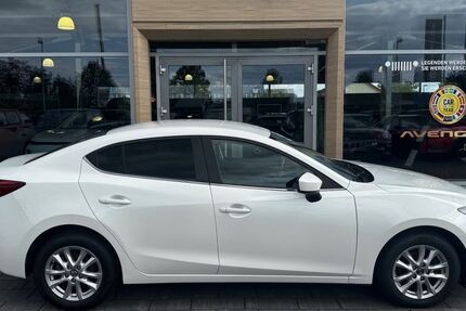 Mazda 3 134.778 km 6.999 &euro; Aschaffenburg 63741