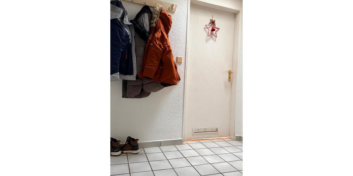 Dachgeschoßwohnung Frankfurt am Main Rödelheim - 2 Zimmer, 55 m&sup2;, 850&euro; | Angebot:25938869