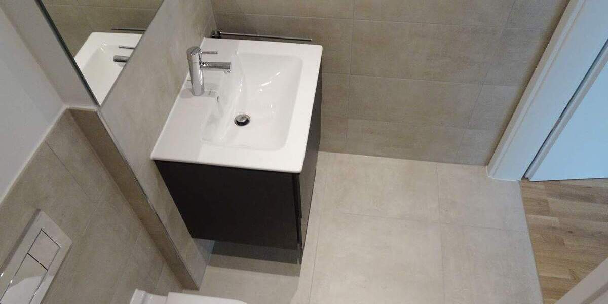 Terrassenwohnung Frankfurt am Main Schwanheim - 3 Zimmer, 103 m&sup2;, 1.900&euro; | Angebot:25672137