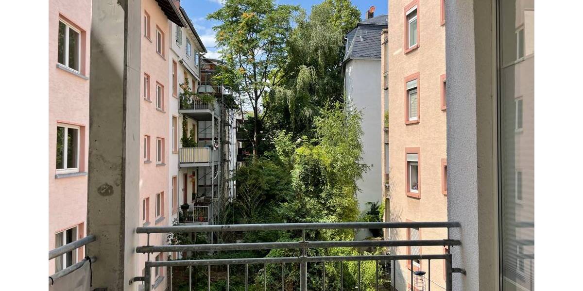 Etagenwohnung Frankfurt am Main Ostend - 3 Zimmer, 80 m&sup2;, 650.000&euro; | Angebot:26036782