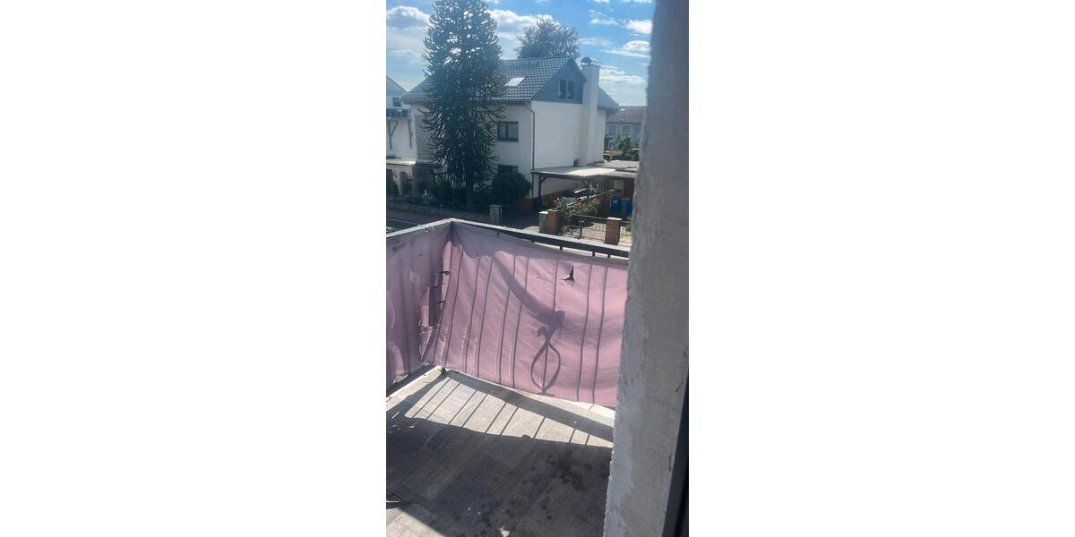 Etagenwohnung Bruchköbel - 3 Zimmer, 75 m&sup2;, 1.250&euro; | Angebot:27537884