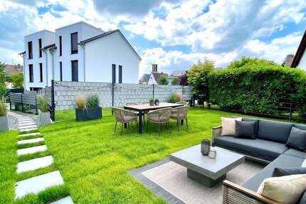 Haus Oberursel (Taunus) - 4 Zimmer, 131 m&sup2;, 3.200&euro; | Angebot:27572146