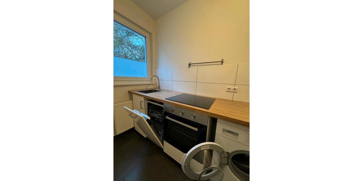 Etagenwohnung Frankfurt am Main - 2 Zimmer, 59 m&sup2;, 1.165&euro; | Angebot:25853911