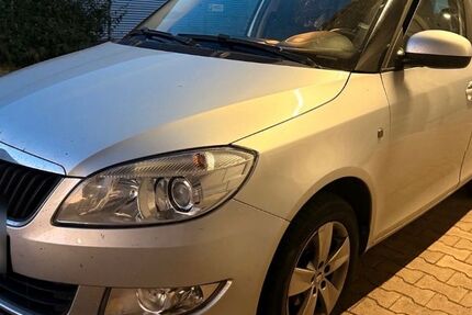 Skoda Fabia 210.000 km 3.099 &euro; Frankfurt 60486