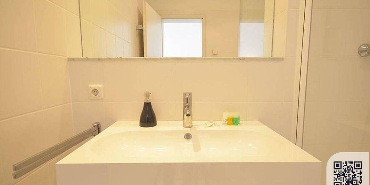 Etagenwohnung Frankfurt am Main Sachsenhausen - 2 Zimmer, 37 m&sup2;, 2.420&euro; | Angebot:25755471