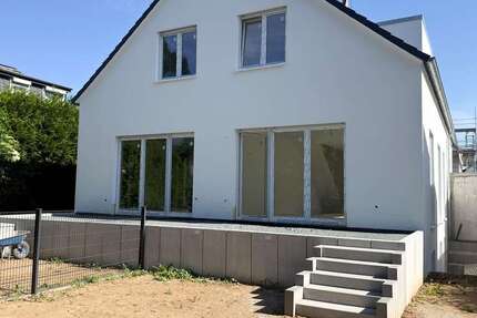 Haus Sulzbach - 6 Zimmer, 161 m&sup2;, 999.000&euro; | Angebot:26725457