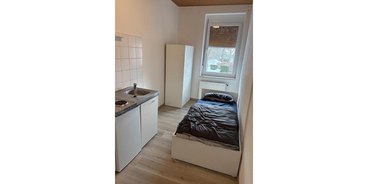 Etagenwohnung Frankfurt am Main Unterliederbach - 1 Zimmer, 20 m&sup2;, 700&euro; | Angebot:24728018