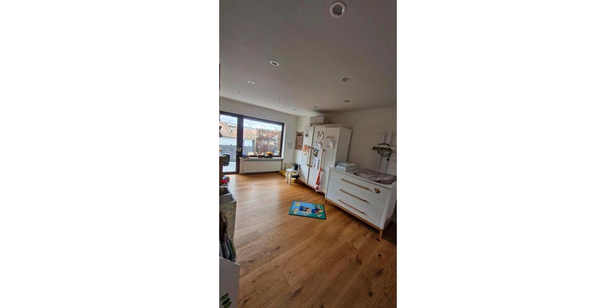 Etagenwohnung Karben - 3.5 Zimmer, 117 m&sup2;, 290.000&euro; | Angebot:25637630