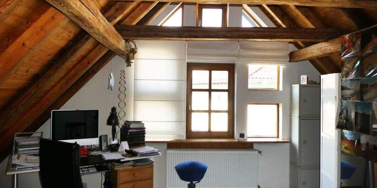 Einfamilienhaus Langenselbold - 6 Zimmer, 141 m&sup2;, 498.000&euro; | Angebot:25777430