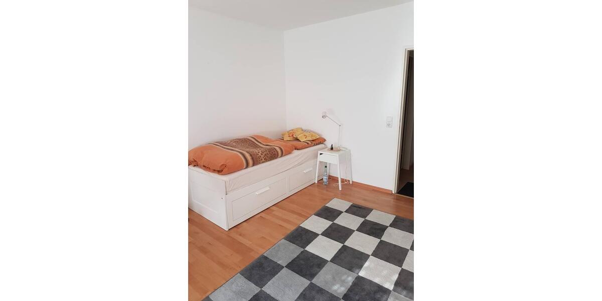 Hochparterre Neu-Isenburg Isenburg - 1 Zimmer, 29 m&sup2;, 600&euro; | Angebot:25326445