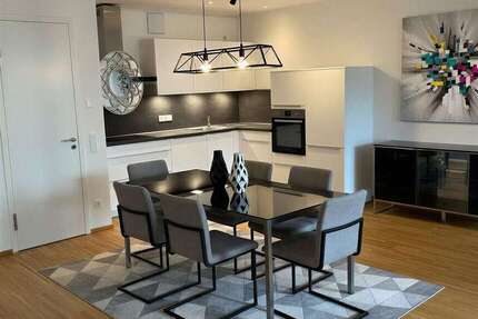 Wohnung Offenbach am Main Hafen - 2 Zimmer, 71 m&sup2;, 1.355&euro; | Angebot:25881773