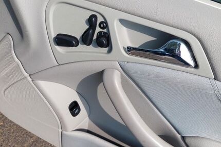 Mercedes-Benz CLC 220 260.000 km 2.500 &euro; Karben 61184