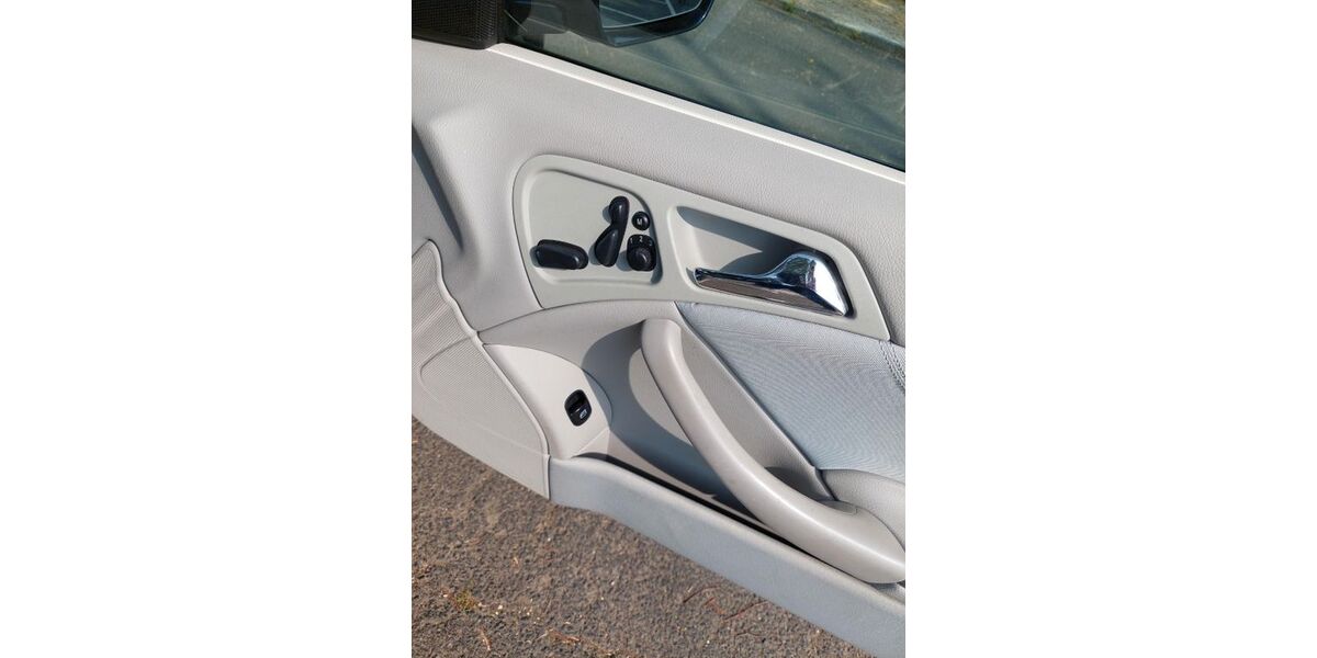 Mercedes-Benz CLC 220 260.000 km 2.500 &euro; Karben 61184