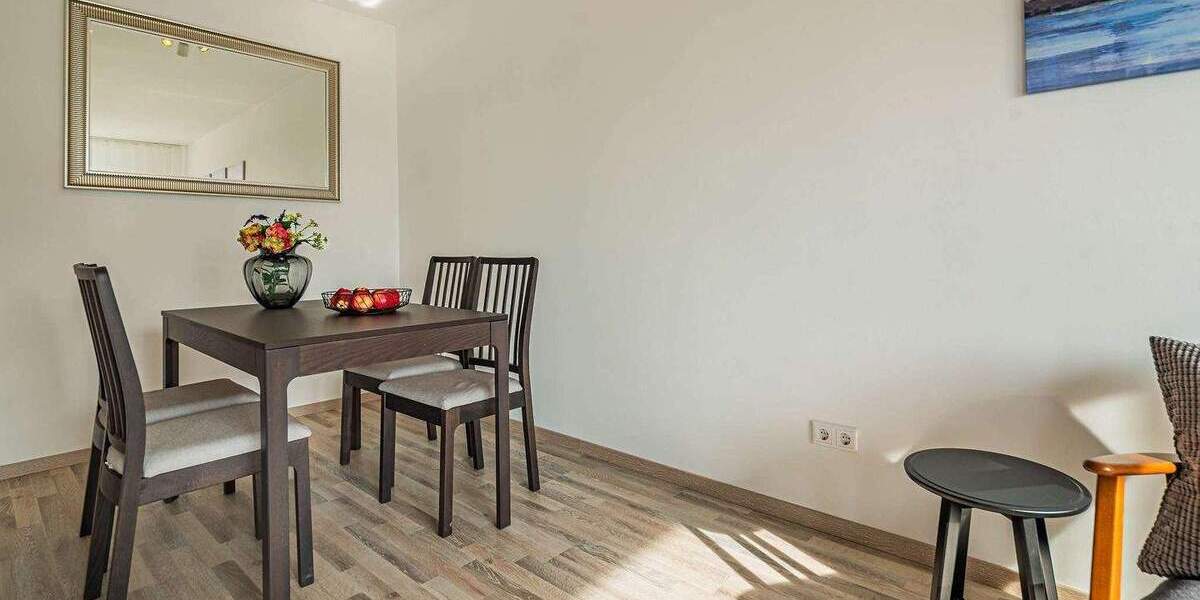 Etagenwohnung Frankfurt am Main Westend-Süd - 2 Zimmer, 66 m&sup2;, 2.460&euro; | Angebot:25661843