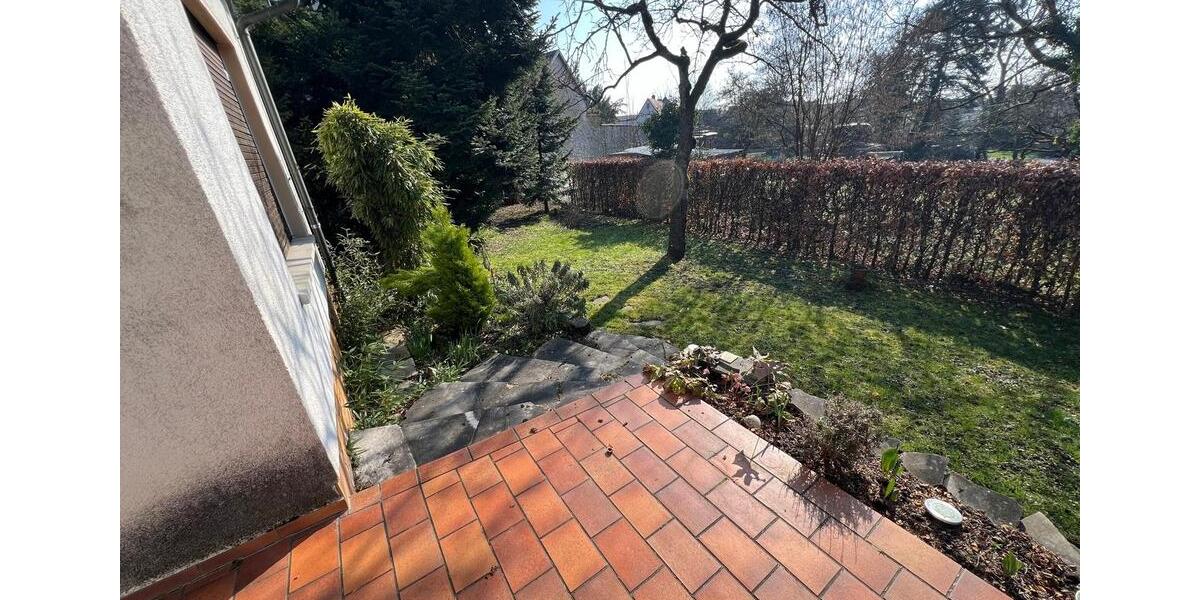 Einfamilienhaus Oberursel (Taunus) - 7 Zimmer, 160 m&sup2;, 1.100.000&euro; | Angebot:25396973