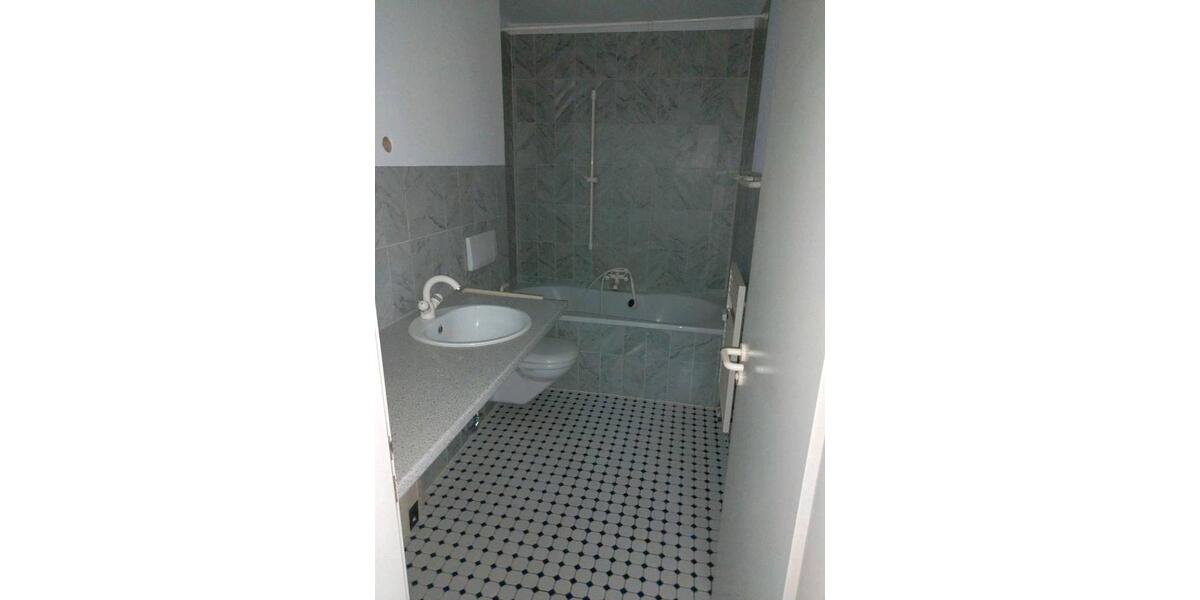 Etagenwohnung Oberursel (Taunus) - 3 Zimmer, 75 m&sup2;, 1.090&euro; | Angebot:26554705