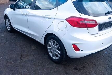 Ford Fiesta 63.200 km 4.950 &euro; frankfurt 65929