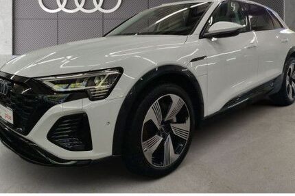 Audi Q8 e-tron 38.572 km 44.250 &euro; Frankfurt am Main 60326