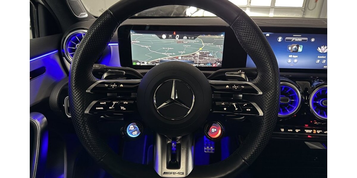 Mercedes-Benz A 35 AMG 4M DISTRONIC- BURMESTER- PANORAMA-NIGHT 25.798 km 46.699 &euro; Groß-Umstadt 64823