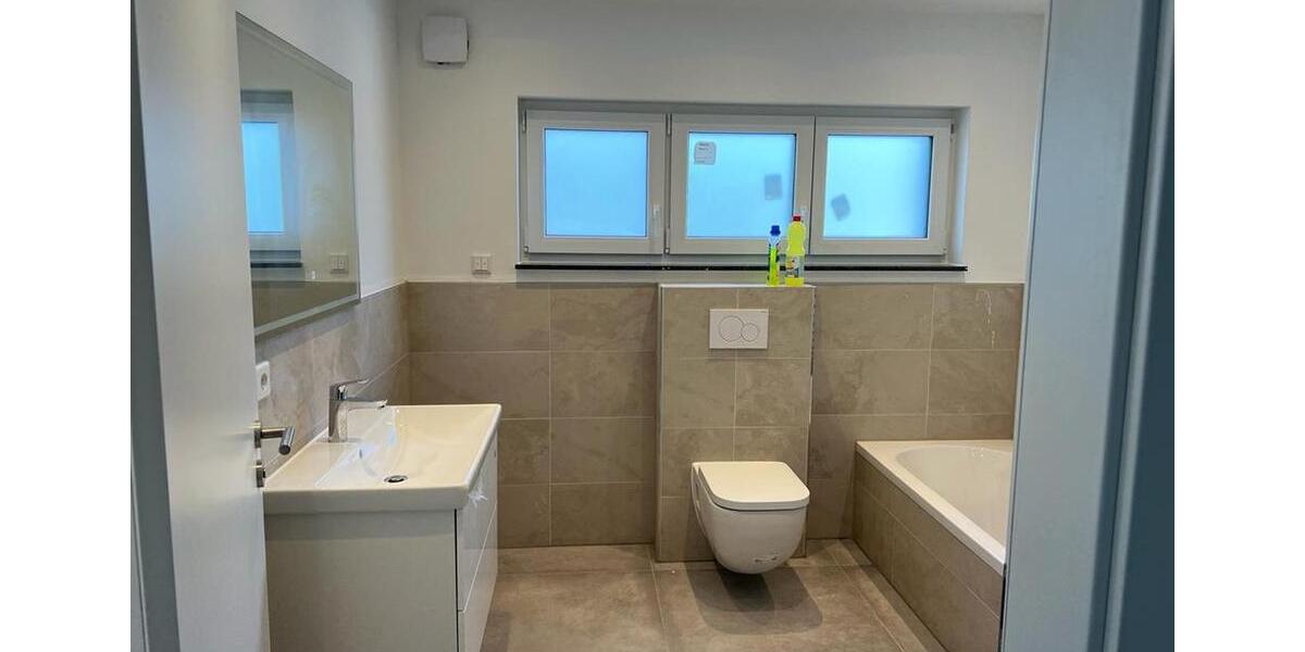Doppelhaushälfte Frankfurt am Main Bergen-Enkheim - 6 Zimmer, 230 m&sup2;, 2.600&euro; | Angebot:26447582