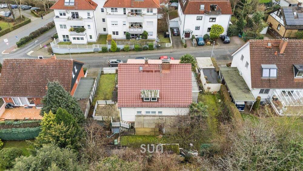 Einfamilienhaus Friedrichsdorf - 9 Zimmer, 214 m&sup2;, 699.000&euro; | Angebot:25772895