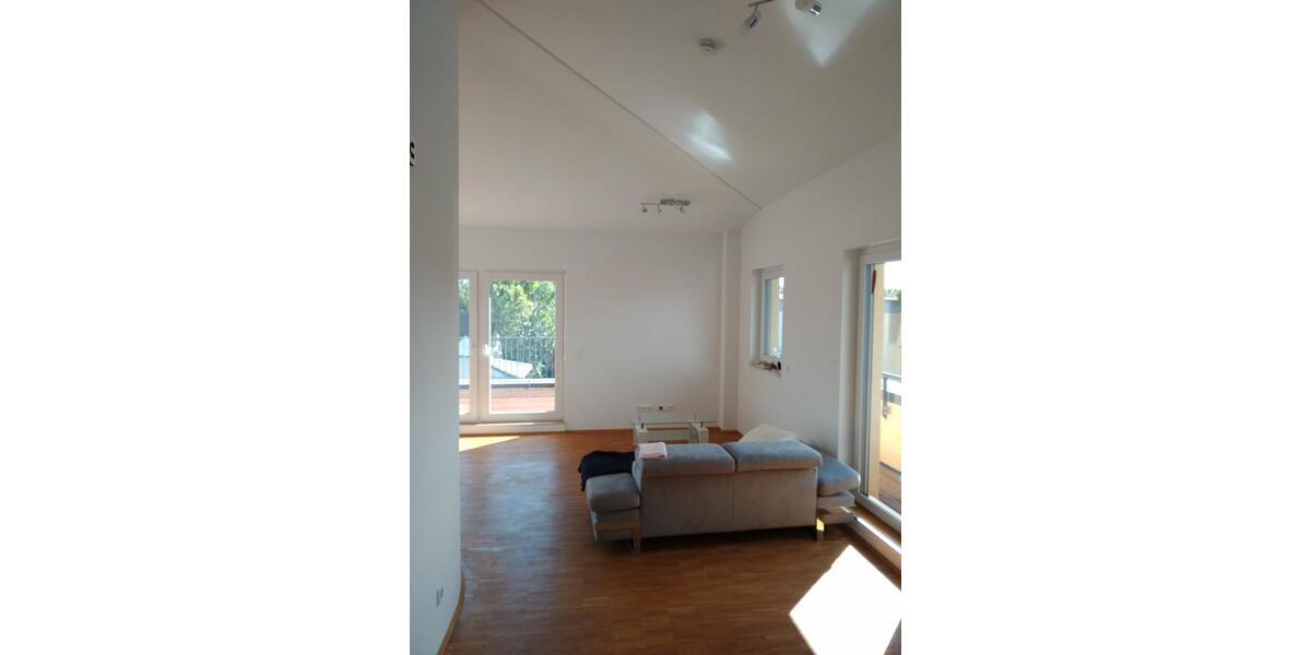 Einfamilienhaus Frankfurt am Main Niederrad - 4 Zimmer, 103 m&sup2;, 1.900&euro; | Angebot:27630774