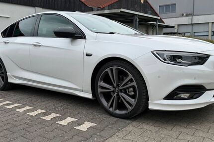 Opel Insignia 119.000 km 16.000 &euro; Rodgau 63110
