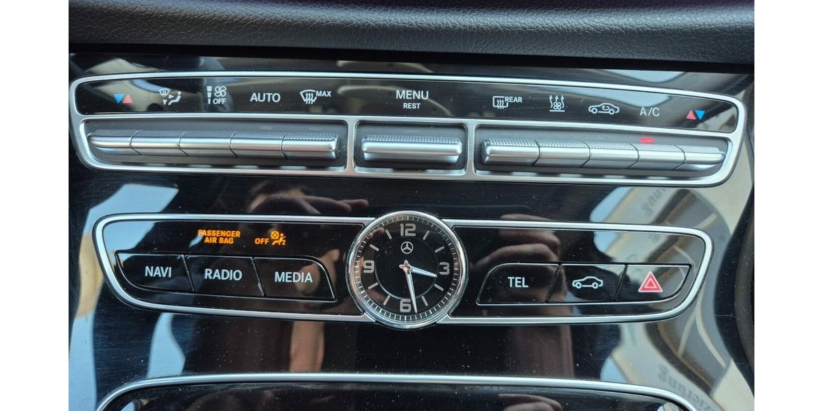 Mercedes-Benz E 400 d T 4M Standheizung, Rückfahrkamera, AHK, Co 200.000 km 19.890 &euro; Rodgau 63110