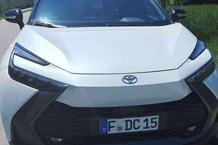 Toyota C-HR 36.500 km 28.000 &euro; Frankfurt am Main, Stadt 60435