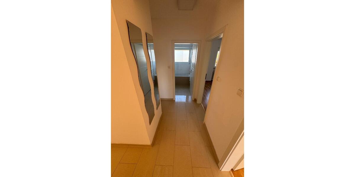 Etagenwohnung Altenstadt - 4 Zimmer, 100 m&sup2;, 1.000&euro; | Angebot:26001613