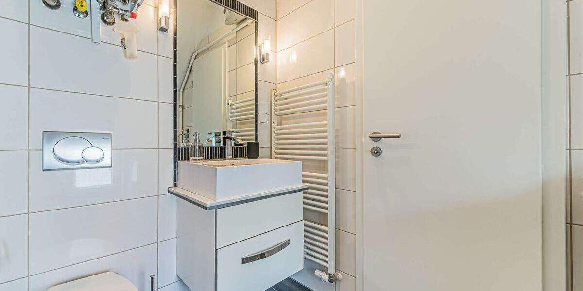 Etagenwohnung Frankfurt am Main Ostend - 2 Zimmer, 42 m&sup2;, 1.590&euro; | Angebot:25661922