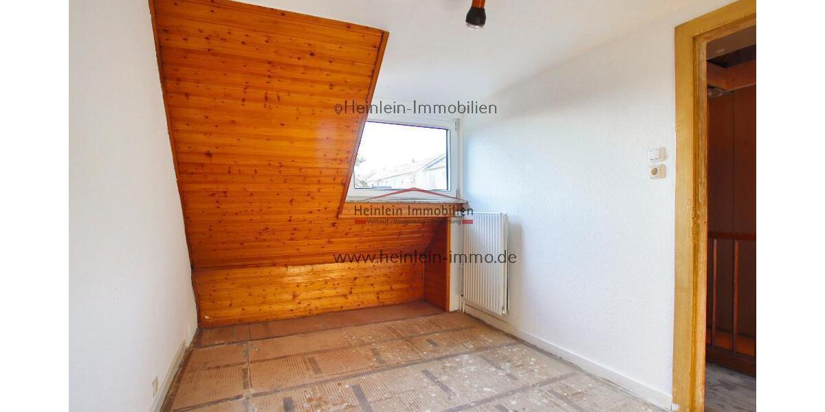 Charmantes Reihenmittelhaus 5 ZKBB* tgl.Badezimmer* kleiner Garten* Gartenhütte* Frankfurt-Gallus - Reihenmittelhaus Frankfurt Gallus Viertel | Angebot:25355417