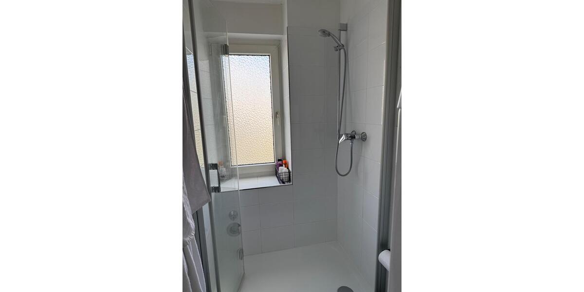 Etagenwohnung Frankfurt am Main Ginnheim - 2 Zimmer, 60 m&sup2;, 910&euro; | Angebot:25962843