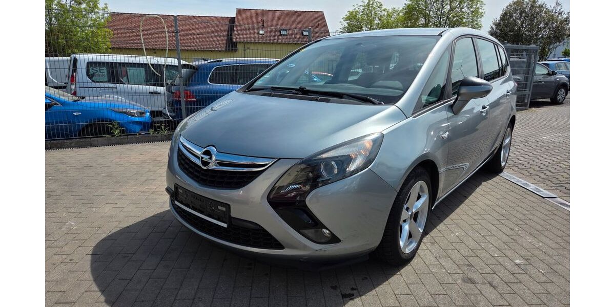 Opel Zafira 152.000 km 3.750 &euro; Büdingen 63654