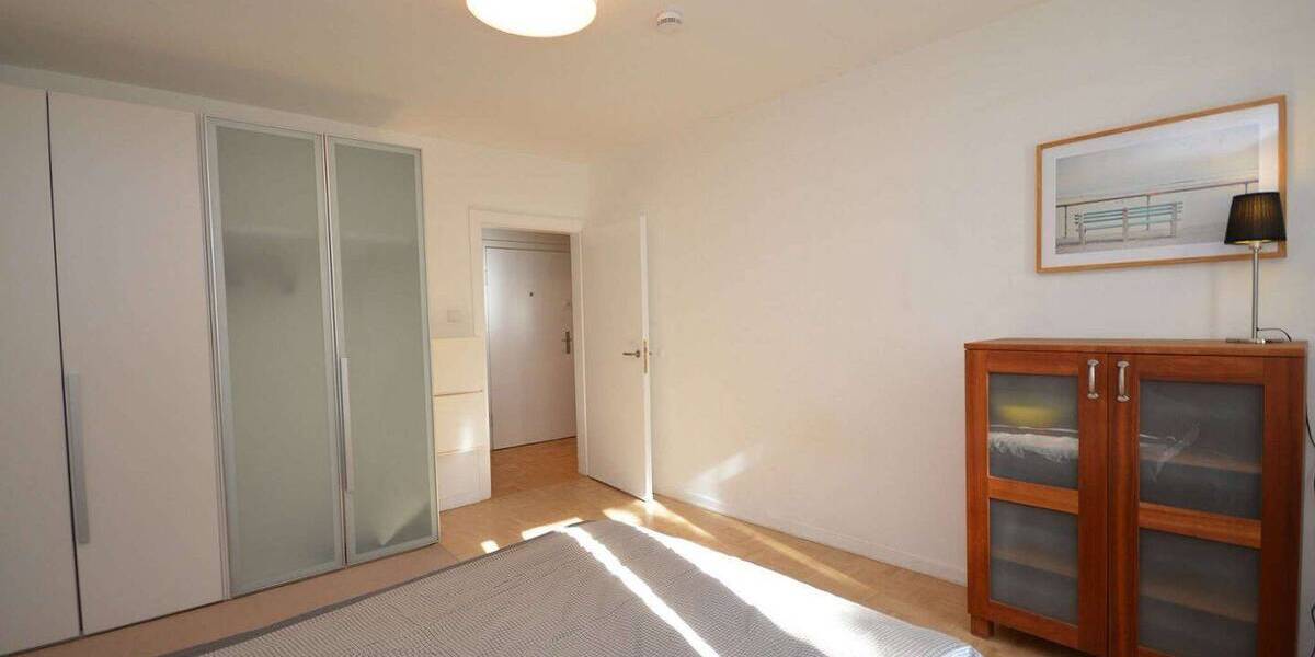 Etagenwohnung Frankfurt am Main Ostend - 2 Zimmer, 66 m&sup2;, 1.650&euro; | Angebot:26064212