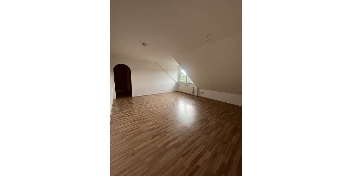 Etagenwohnung Ortenberg - 4 Zimmer, 86 m&sup2;, 159.900&euro; | Angebot:26086085